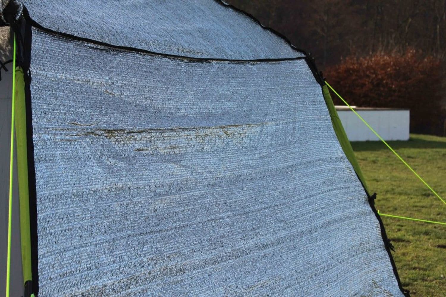 SIlvertält- aurinkosuoja näyttelytelttaan, view: 2