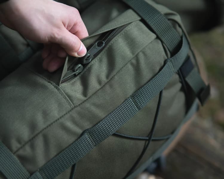 Side Pouch sivutasku, 12 L, musta, view: 4