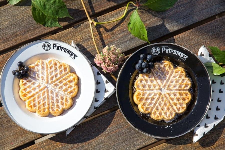 Enamel Plates 22 cm Black 2-pack, view: 1