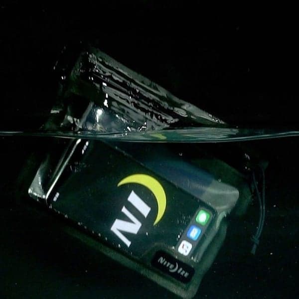 RunOff Waterproof Pocket, view: 2