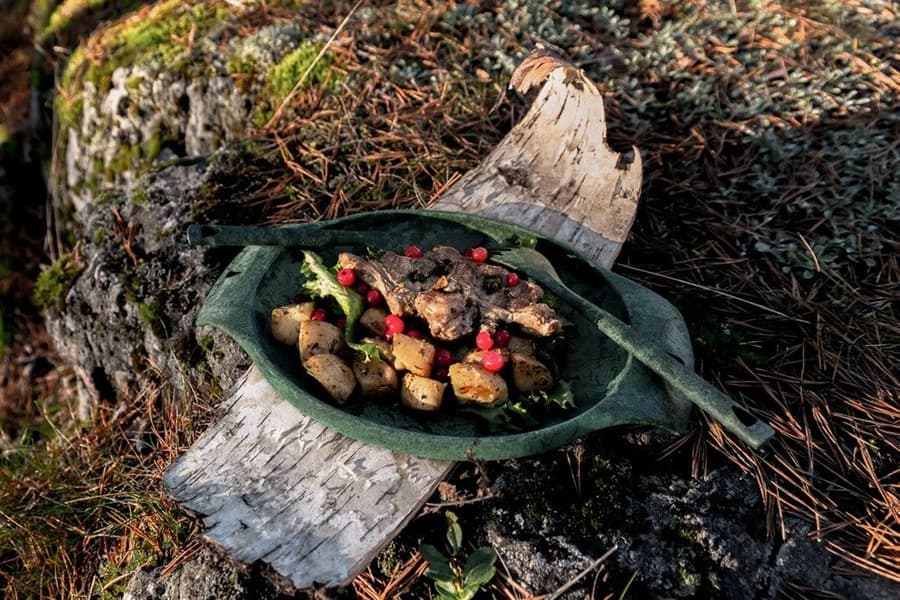 44 Ruskea Lautanen, view: 3