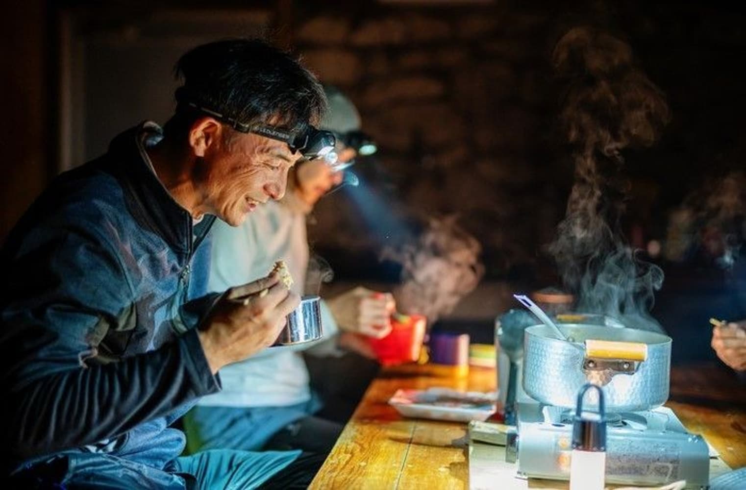 HF6R Core musta, view: 5