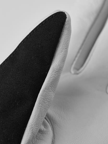 Heli Ski -naisten hanskat (Black/Off White), view: 3