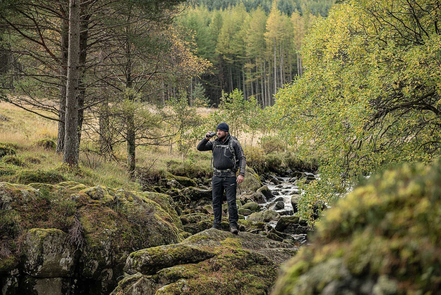 Frontier Bino LRF 10x42 katselukiikarit, view: 2