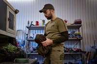 Logo Brand T-Shirt Antique Bronze - view: 4