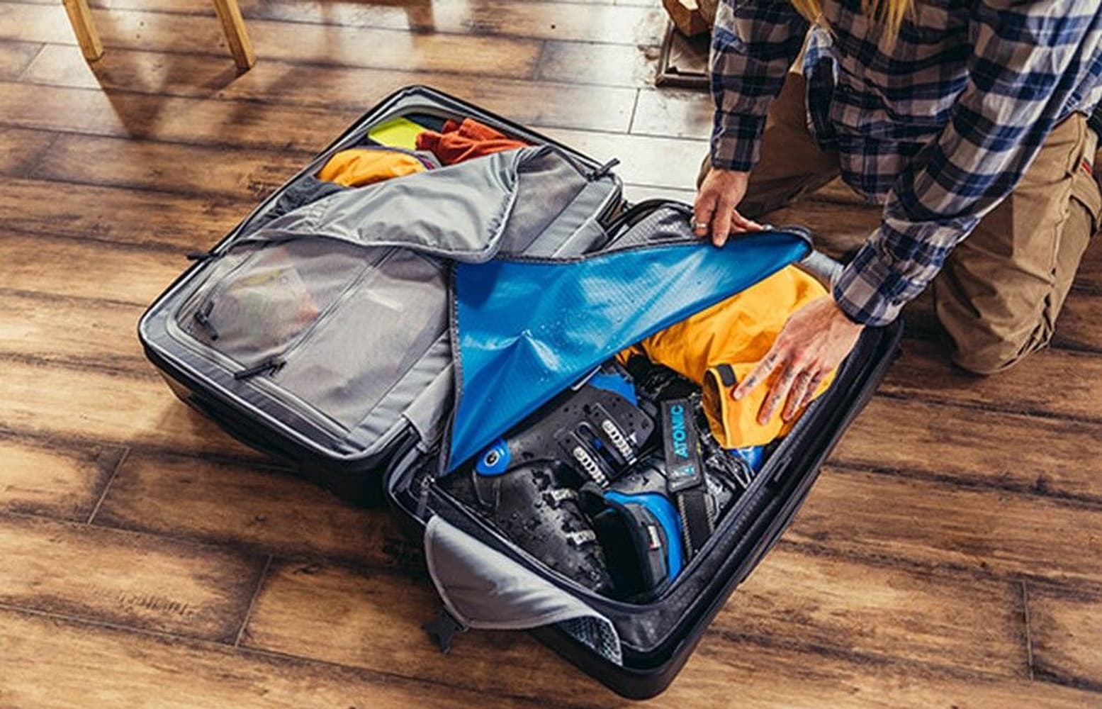 Quadro Pro 28 matkalaukku, musta, view: 5