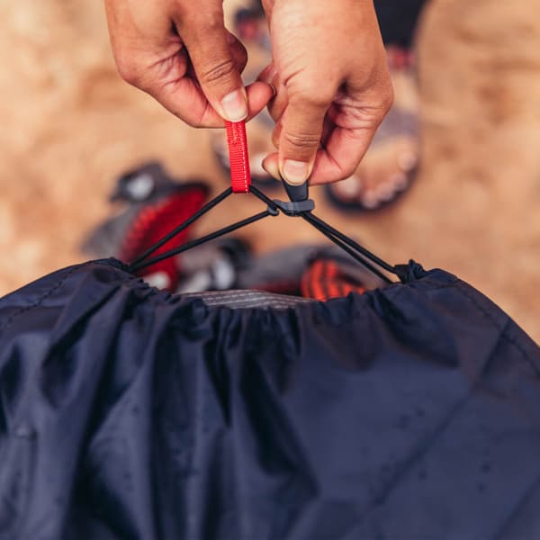 Raincover 30L-50L sadesuoja, musta, view: 4