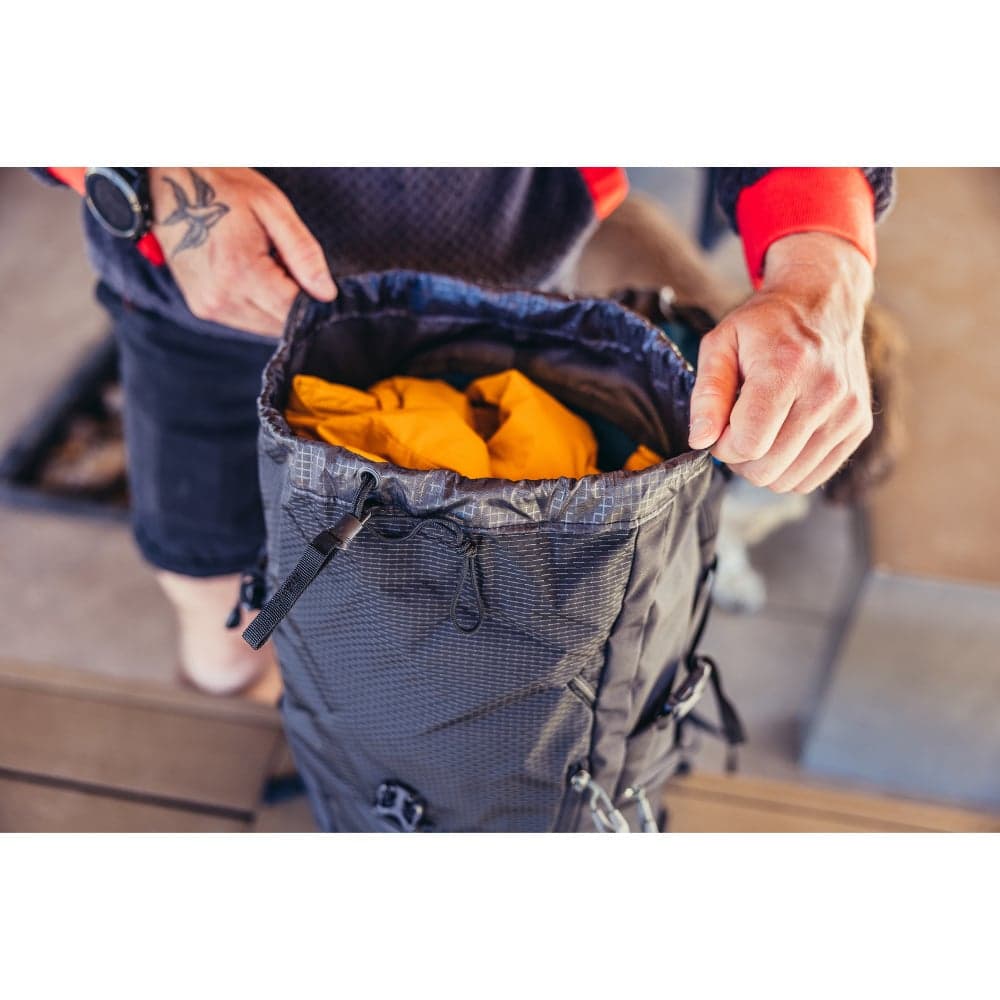 Nano 28L Optic Black, view: 3