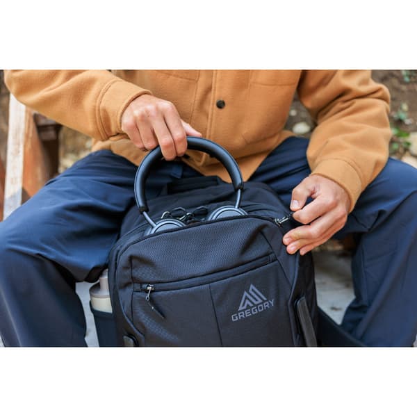 Border 30L Black Lichen, view: 7