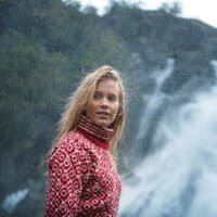 Svalbard Sweater High Neck Hindberry/Off White - view: 3