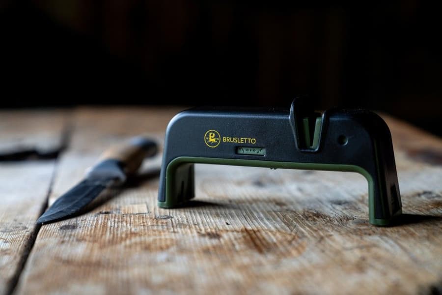 Kikut veitsen ja kirveen teroitin, view: 2