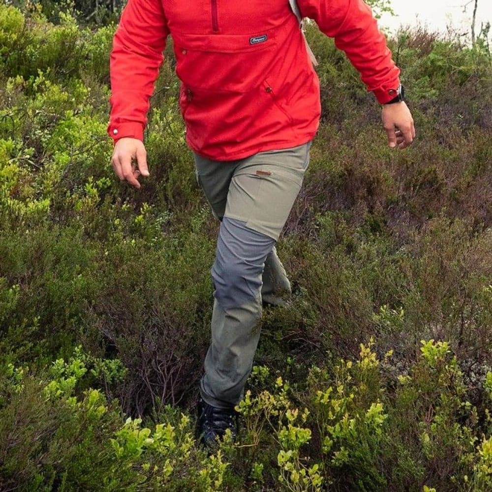 Bergans Miesten Nordmarka Hybrid Pants Green Mud / Solid Dark Grey, view: 1