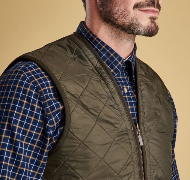M's Polarquilt Waistcoat Zip In Liner Dark Olive Check, view: 9