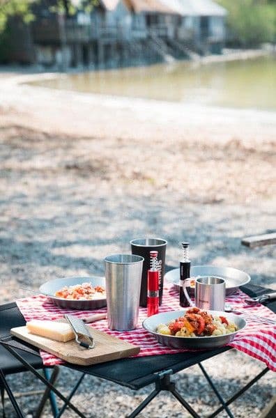 Campfire Table, view: 2