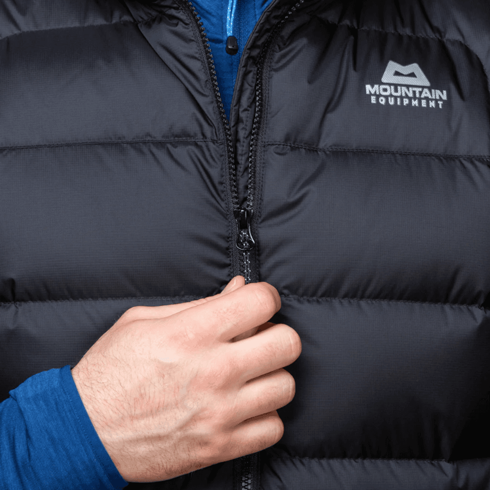 M's Lightline Vest Black, view: 3