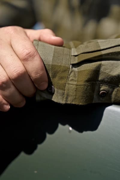 Scandinavian L/S Unisex, tumman oliivinvihreä ruudullinen, view: 3