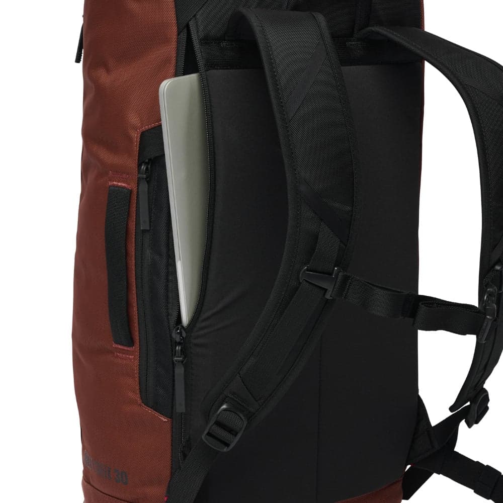 Street Creek 30 RT Backpack Iron Red, view: 1