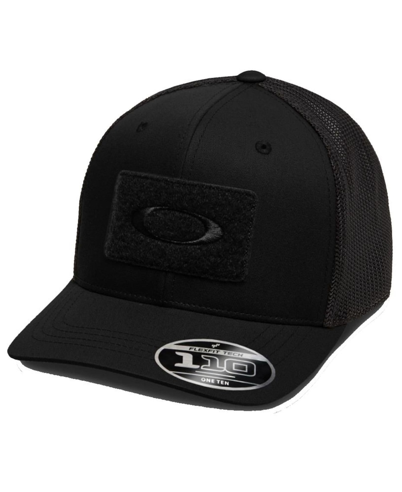 productImage: Si 110 Snapback Cap Black